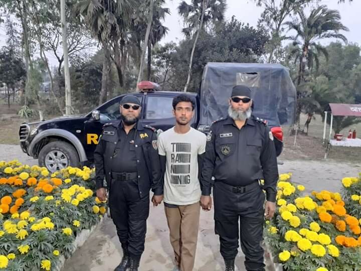 গাজীপুরের কাশিমপুরে গাঁজাসহ একজনকে গ্রেপ্তার করেছে র‍্যাব-১