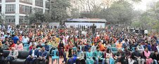 চাঁদরাত ও সময়ের লুকোচুরি