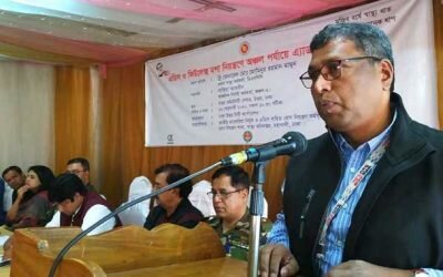 আসুন বাড়ির পাশের অসহায় পথ শিশুদের মুখে হাসি ফোটাই