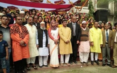 করোনা ভাইরাসের আপাদকালীন সময়েআমতলী উপজেলা প্রশাসনের উদ্যোগে ৭০ পরিবারের মাঝে খাদ্য সহায়তা বিতরন