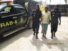 কলাপাড়ায় আওয়ামীলীগের প্রবীন নেতা রনধীর দত্ত সম্মাননা পেয়ে খুশিতে অঝোড়ে কাঁদলেন