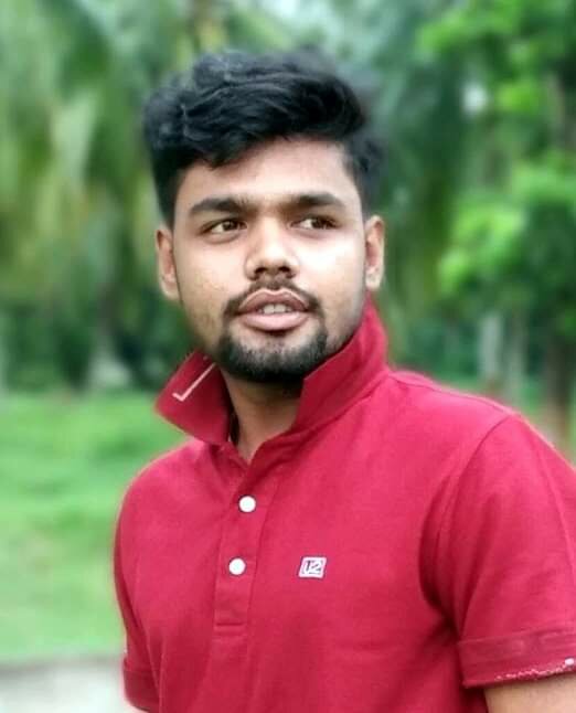 ঝালকাঠিতে গাছ থেকে পরে যুবকের মৃত্যু